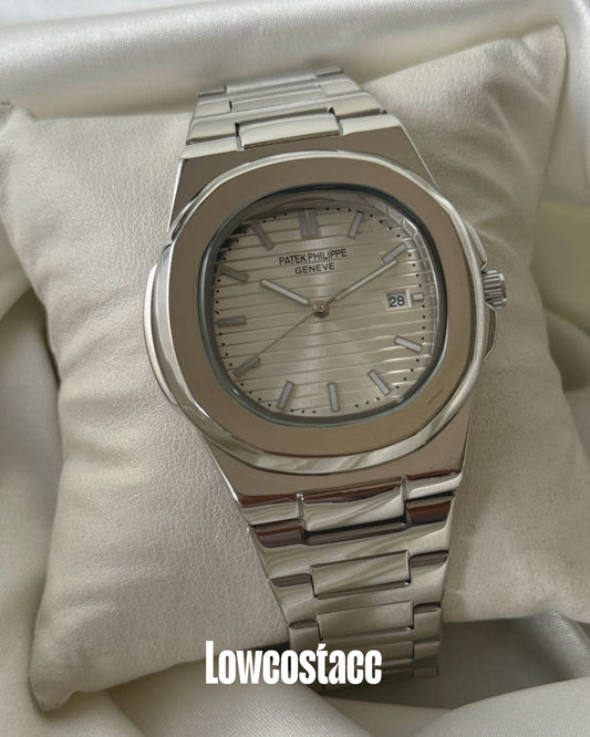 PP Nautilus - (Analog Watch)