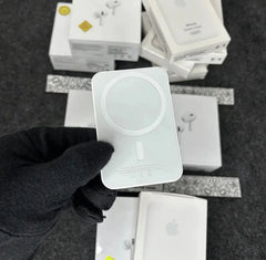 AirPod Pro + Megsafe Power Bank Combo