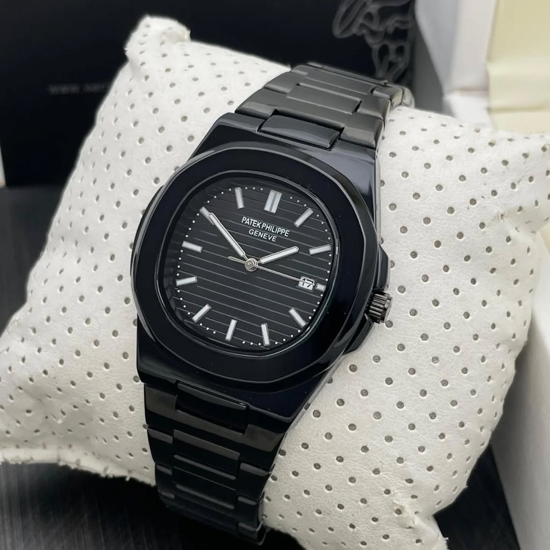 PP Nautilus - Analog Watch - Black Edition.