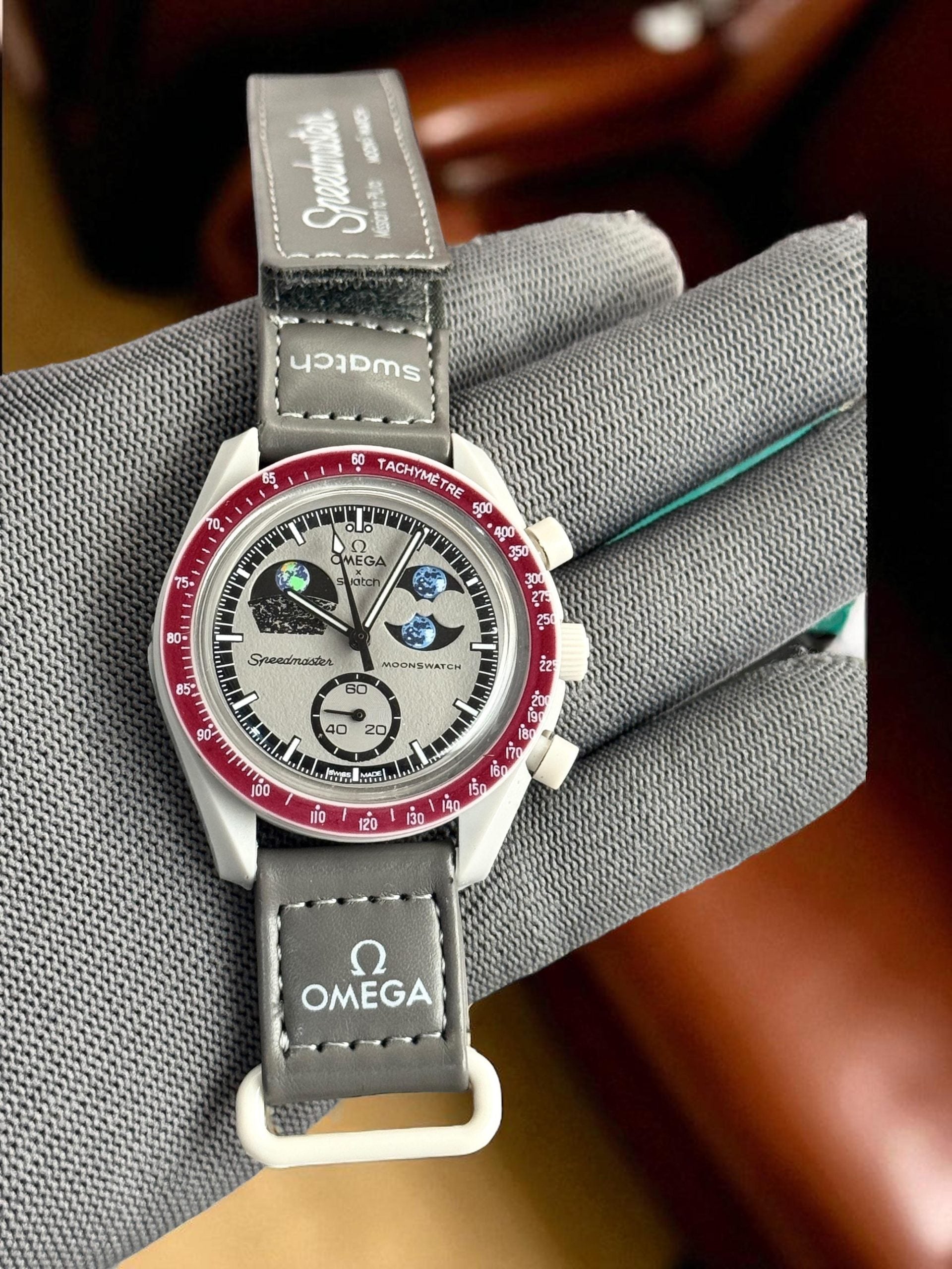Omega x Swatch – Mission to Moon Bioceramic Watch (unisex)